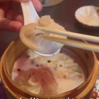 肉汁溢れる美味しい小籠包ができる…
